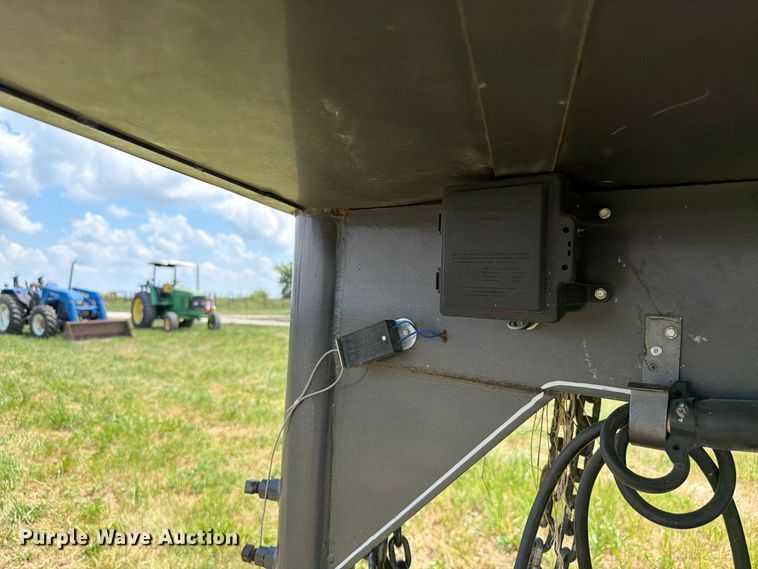 image for item FK4082 2010 Triple B & J Trailers livestock trailer