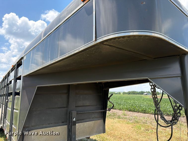 image for item FK4082 2010 Triple B & J Trailers livestock trailer