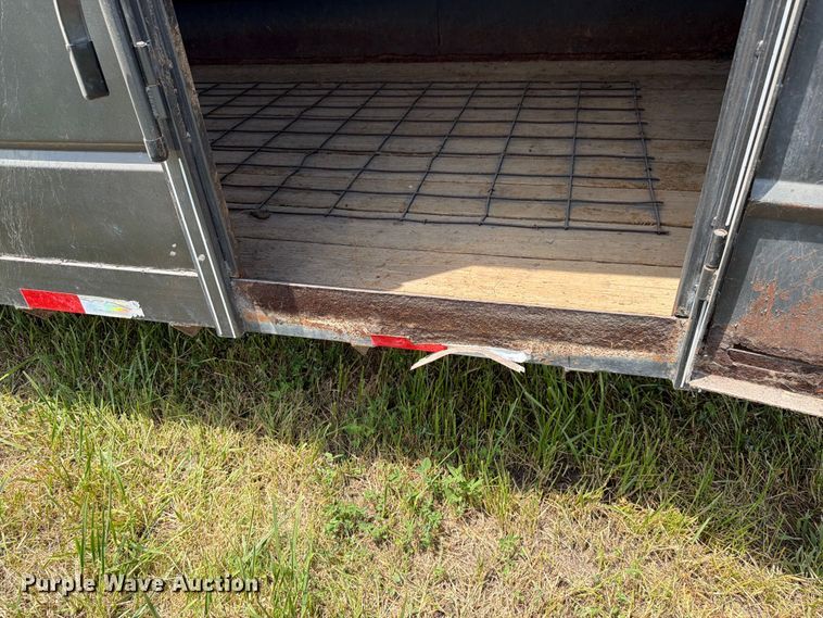 image for item FK4082 2010 Triple B & J Trailers livestock trailer