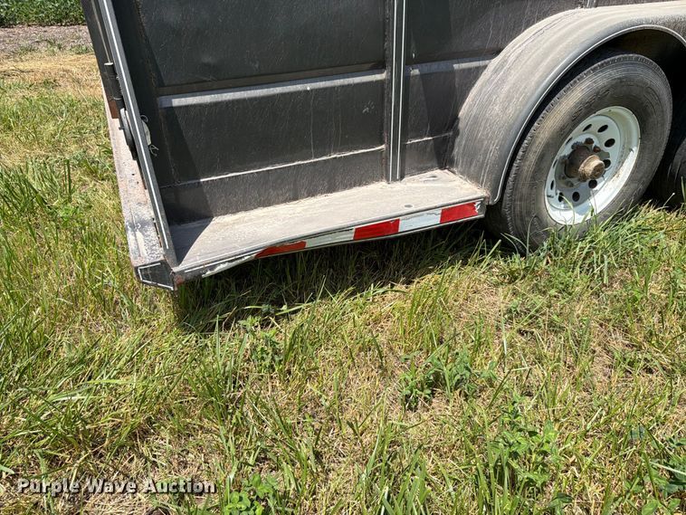 image for item FK4082 2010 Triple B & J Trailers livestock trailer