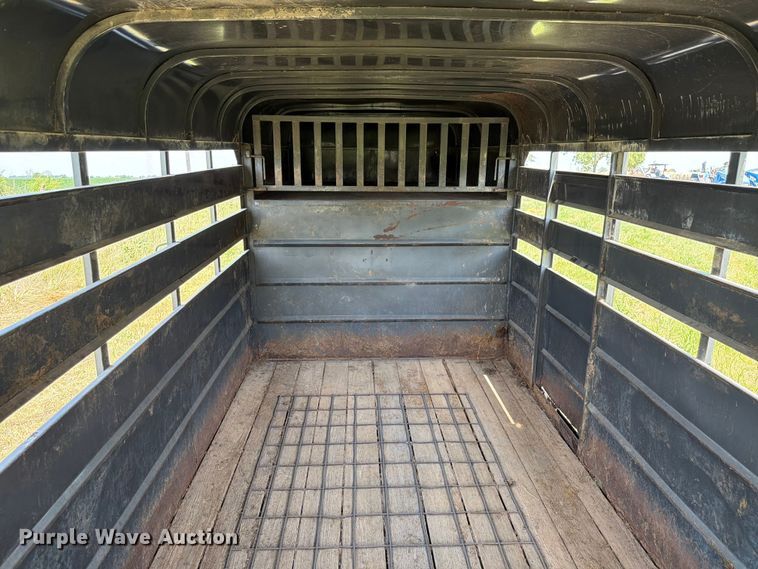 image for item FK4082 2010 Triple B & J Trailers livestock trailer