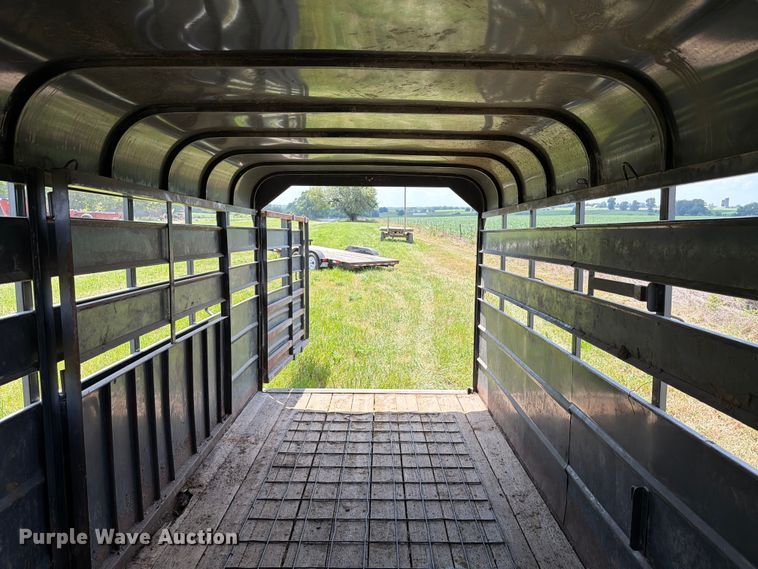 image for item FK4082 2010 Triple B & J Trailers livestock trailer