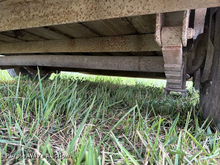 image for item FK4082 2010 Triple B & J Trailers livestock trailer