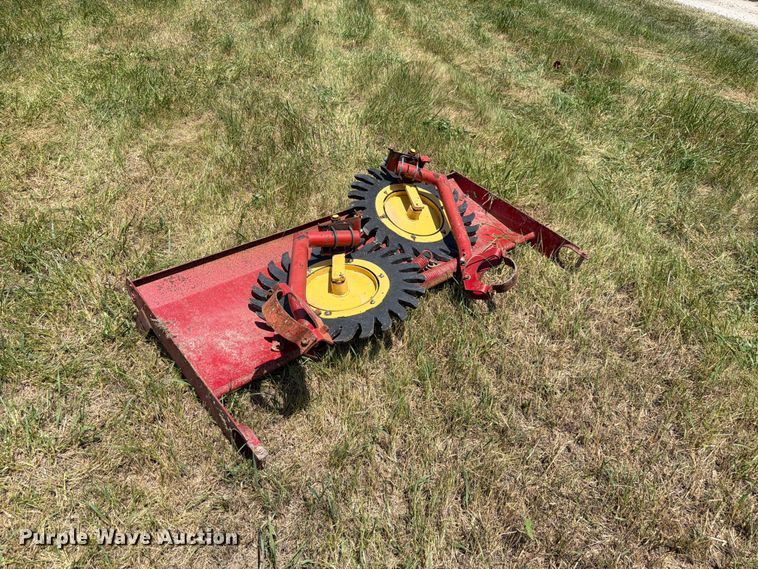 image for item FK4085 1998 New Holland 664 round baler
