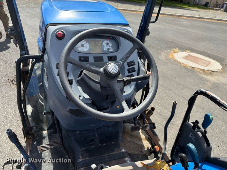 image for item FK4533 2018 New Holland T4.80V MFWD tractor