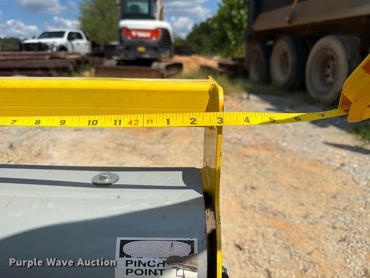 image for item FN2028 Grassworks weed wiper