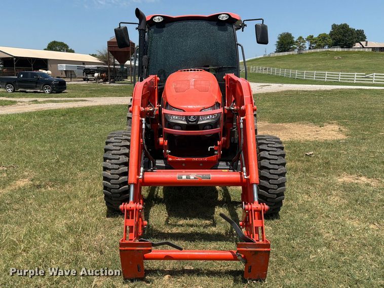 image for item FN2518 2022 Kubota M5-111D MFWD tractor