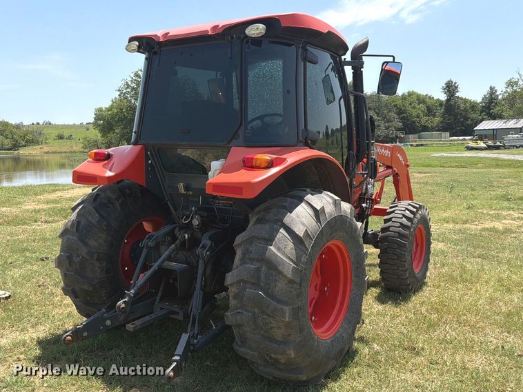 image for item FN2518 2022 Kubota M5-111D MFWD tractor