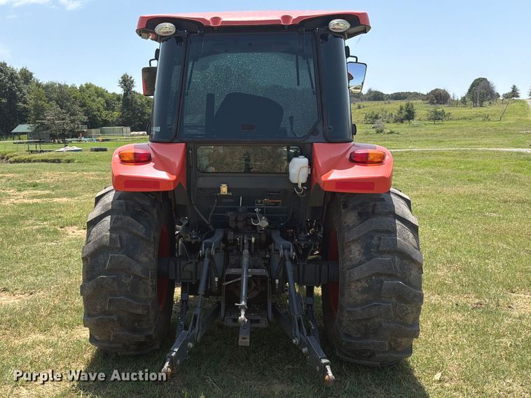 image for item FN2518 2022 Kubota M5-111D MFWD tractor
