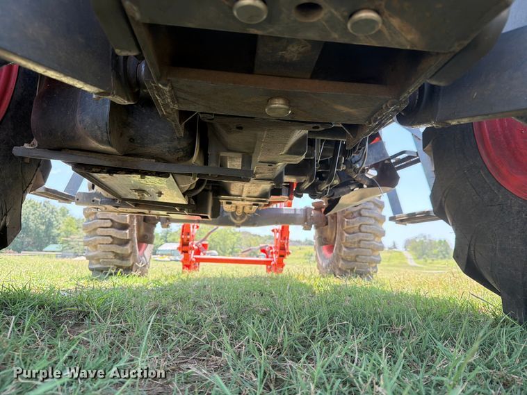 image for item FN2518 2022 Kubota M5-111D MFWD tractor