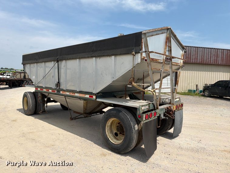 image for item FN2522 Reliance grain trailer
