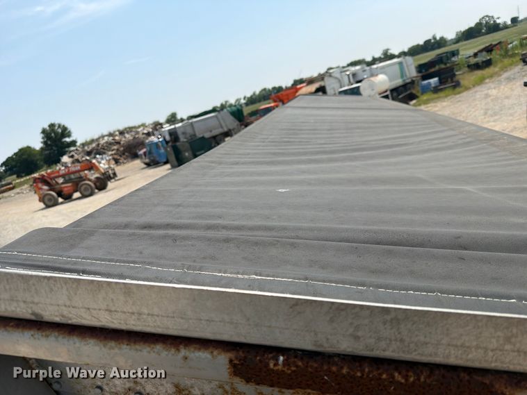 image for item FN2522 Reliance grain trailer
