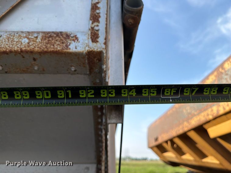image for item FN2522 Reliance grain trailer