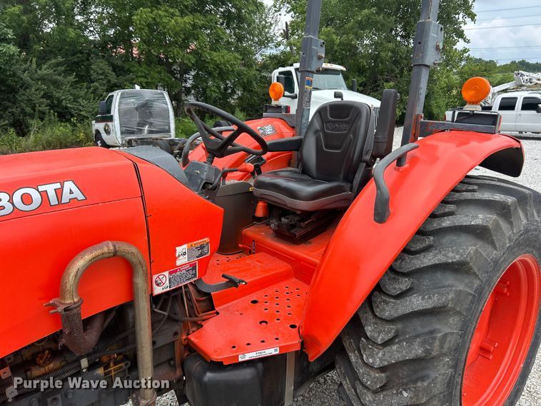image for item FT6014 Kubota M5040 tractor