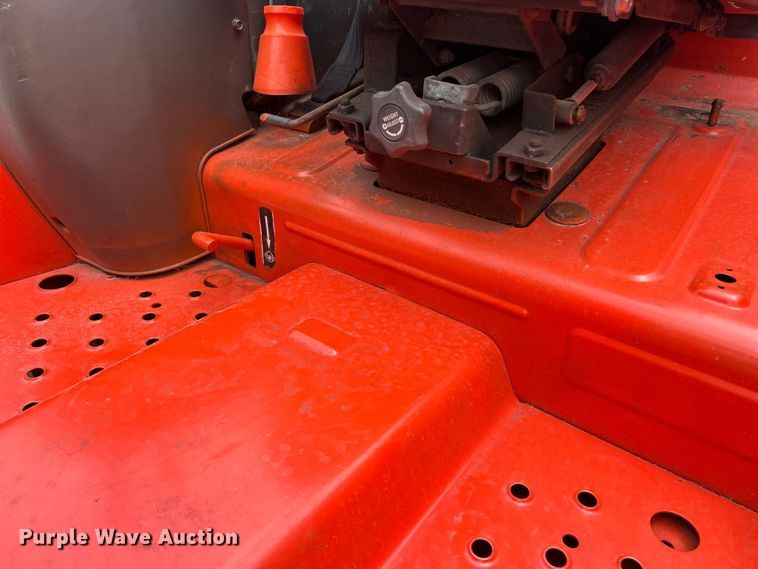 image for item FT6014 Kubota M5040 tractor