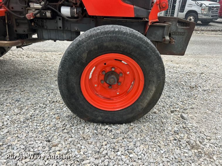 image for item FT6014 Kubota M5040 tractor