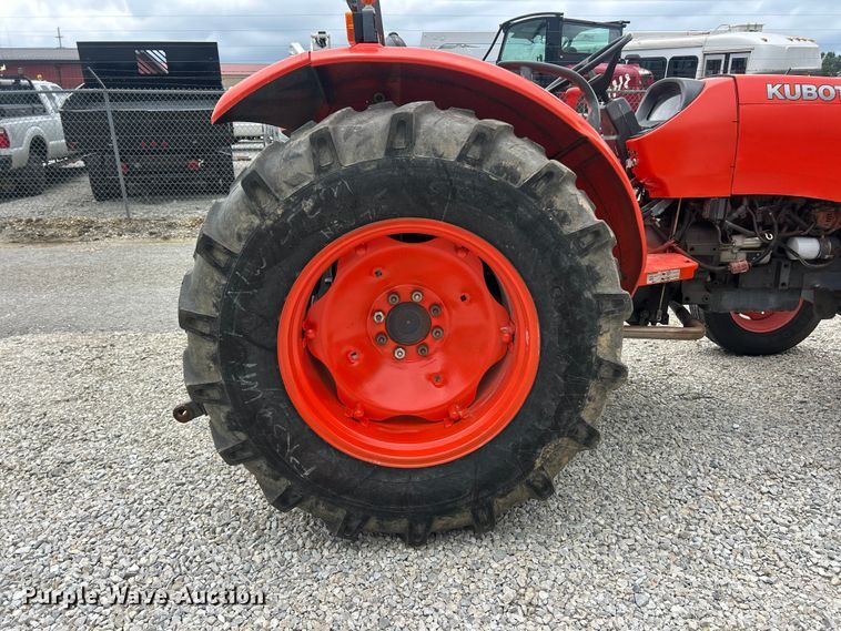 image for item FT6014 Kubota M5040 tractor