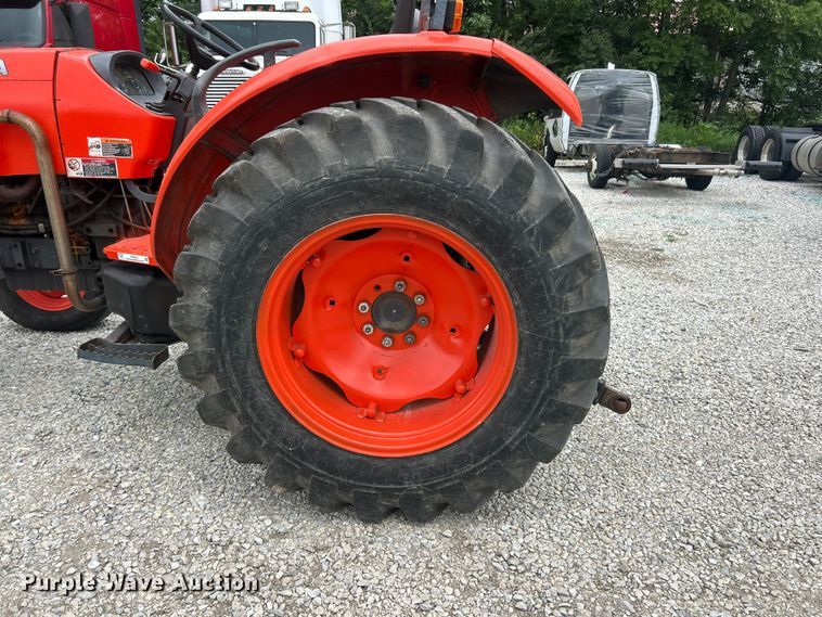image for item FT6014 Kubota M5040 tractor