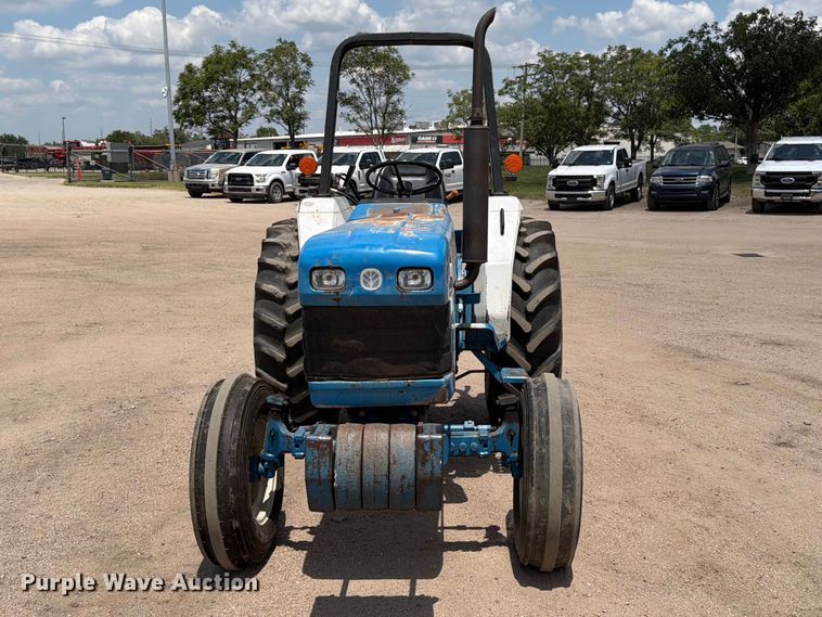 image for item MZ9720 1995 Ford 1920 tractor