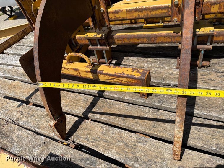 image for item MZ9733 Ripper
