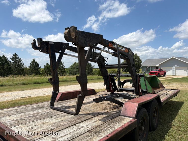 image for item MZ9736 Westendorf TA26 loader