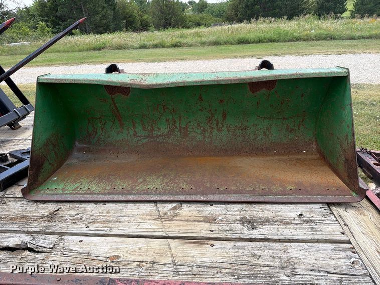 image for item MZ9736 Westendorf TA26 loader