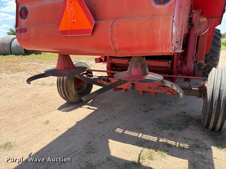 image for item MZ9737 Massey Ferguson 750 combine