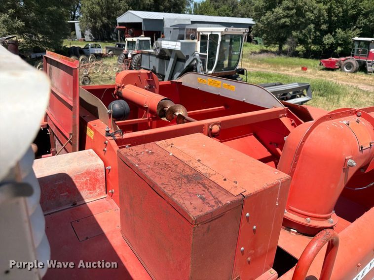 image for item MZ9737 Massey Ferguson 750 combine