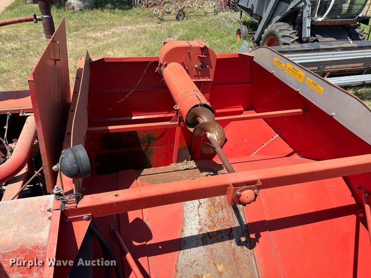 image for item MZ9737 Massey Ferguson 750 combine