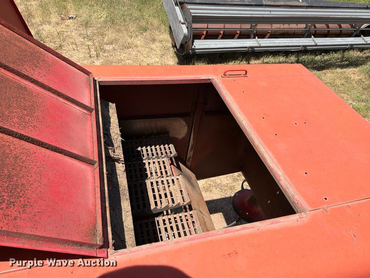 image for item MZ9737 Massey Ferguson 750 combine