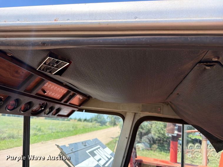 image for item MZ9737 Massey Ferguson 750 combine