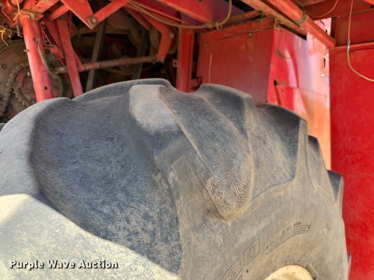 image for item MZ9737 Massey Ferguson 750 combine