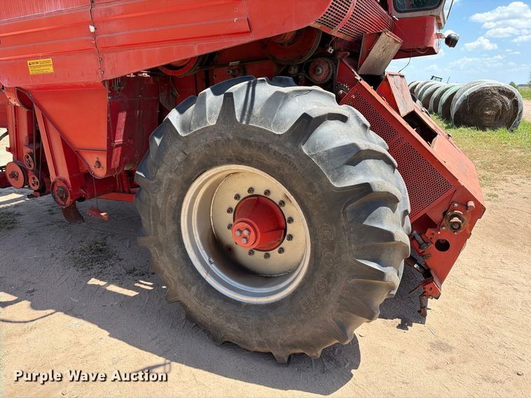 image for item MZ9737 Massey Ferguson 750 combine