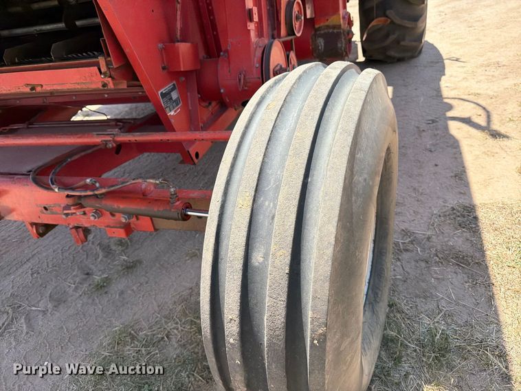 image for item MZ9737 Massey Ferguson 750 combine