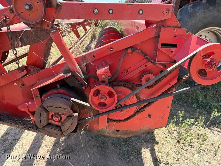 image for item MZ9737 Massey Ferguson 750 combine