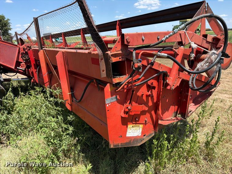 image for item MZ9737 Massey Ferguson 750 combine