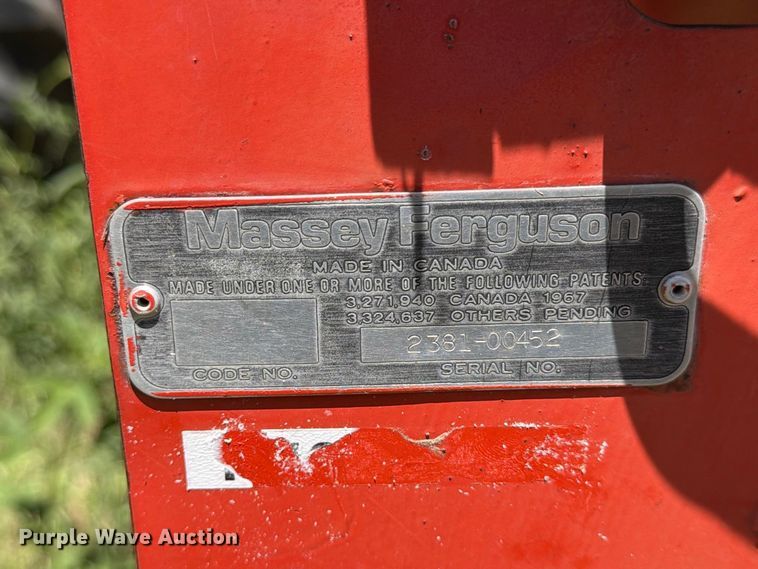 image for item MZ9737 Massey Ferguson 750 combine