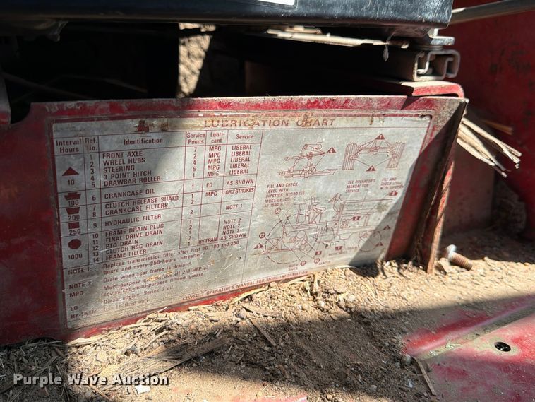 image for item MZ9739 International Harvester 986 tractor
