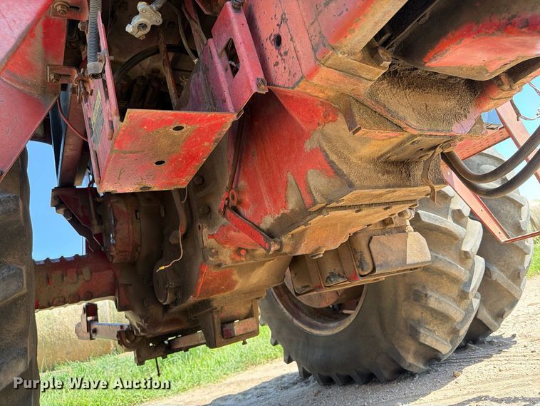 image for item MZ9739 International Harvester 986 tractor