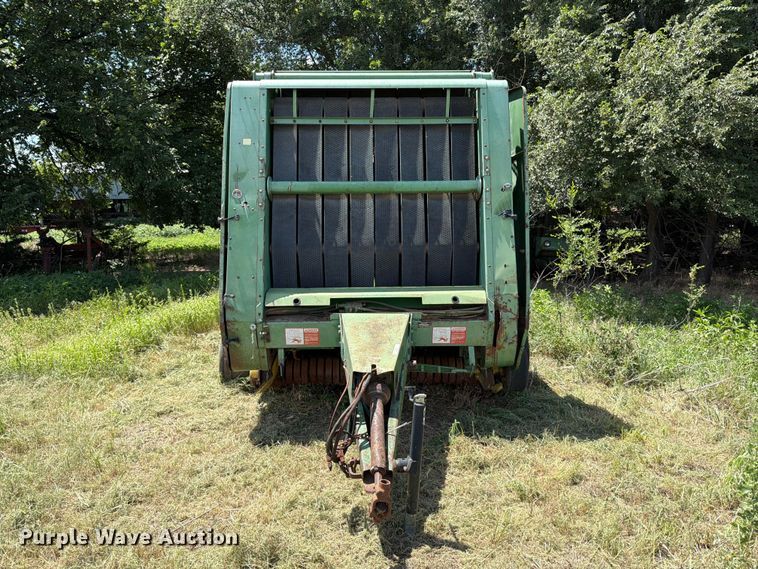 image for item MZ9740 John Deere 530 round baler