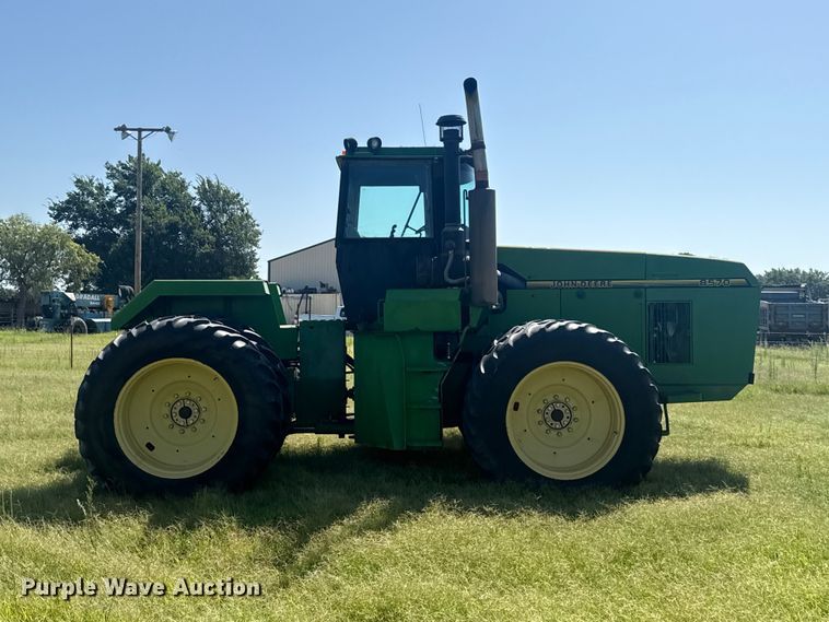 image for item NK9247 1994 John Deere 8570 4WD tractor