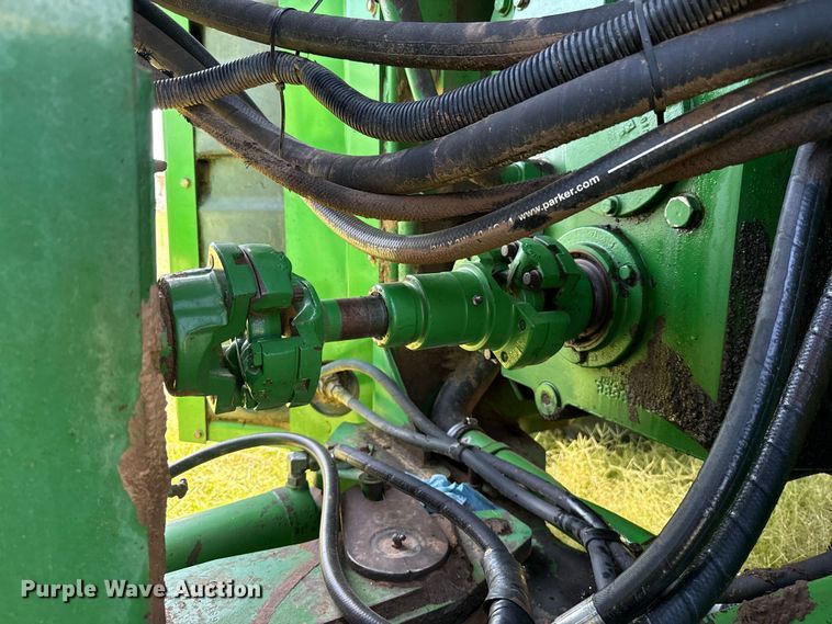 image for item NK9247 1994 John Deere 8570 4WD tractor
