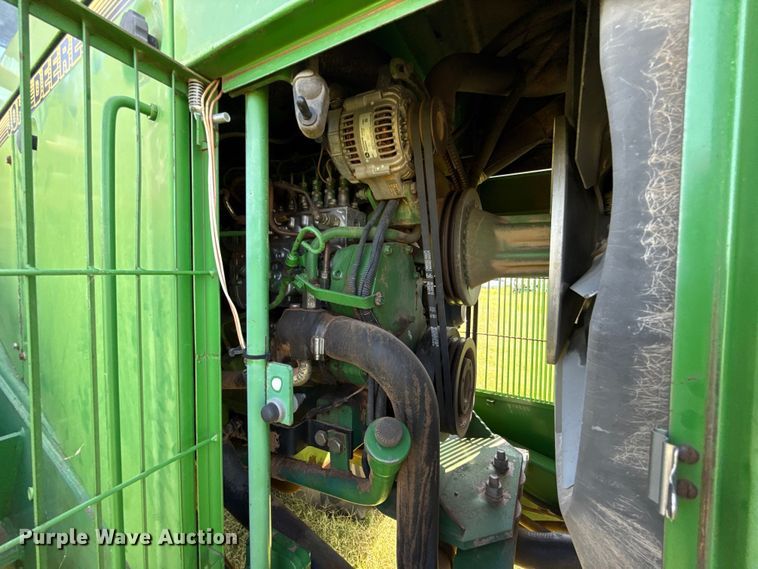 image for item NK9247 1994 John Deere 8570 4WD tractor