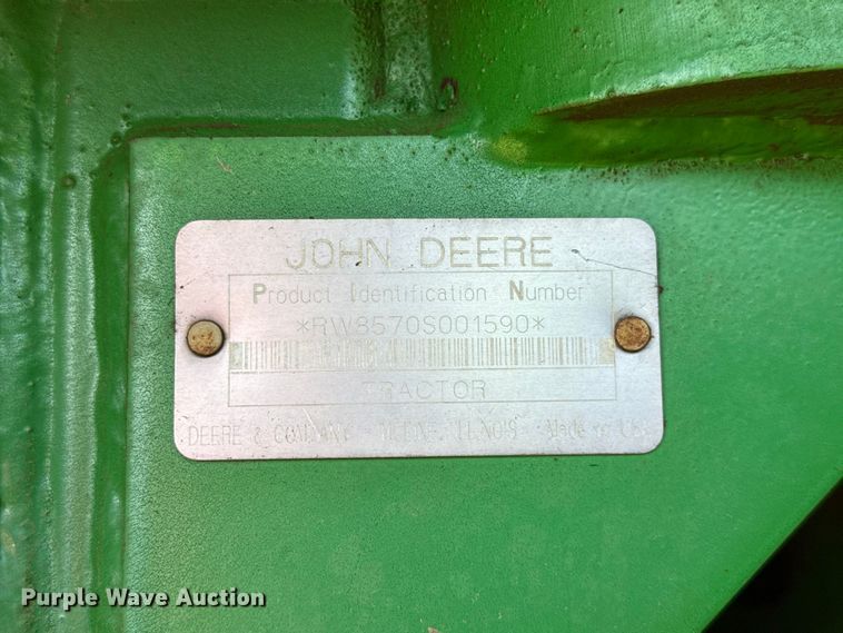 image for item NK9247 1994 John Deere 8570 4WD tractor
