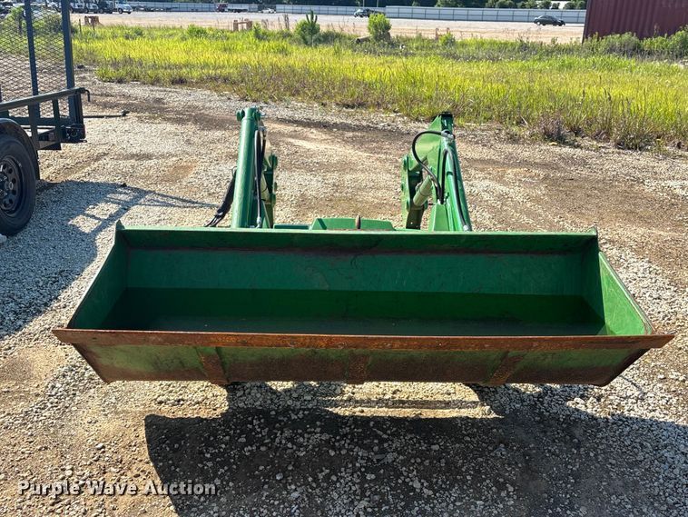 image for item YA3487 2022 John Deere 520M loader