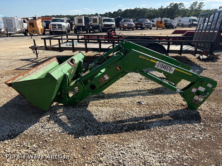 image for item YA3487 2022 John Deere 520M loader