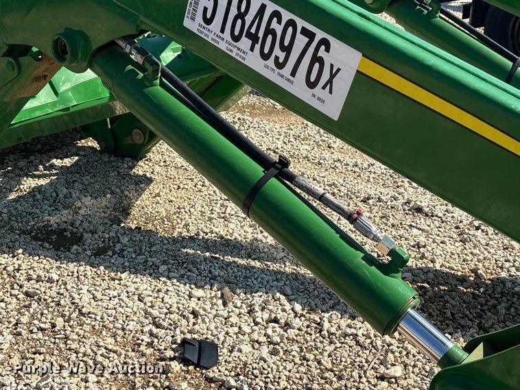 image for item YA3487 2022 John Deere 520M loader