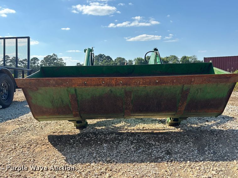 image for item YA3487 2022 John Deere 520M loader