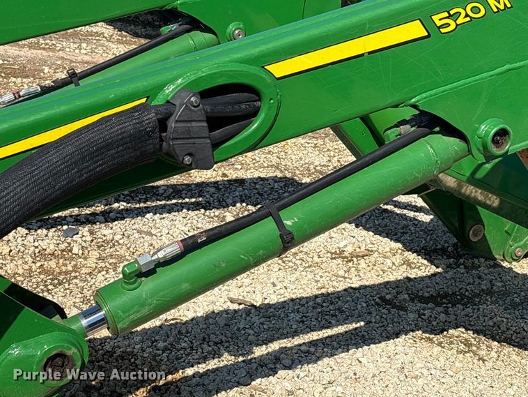 image for item YA3487 2022 John Deere 520M loader