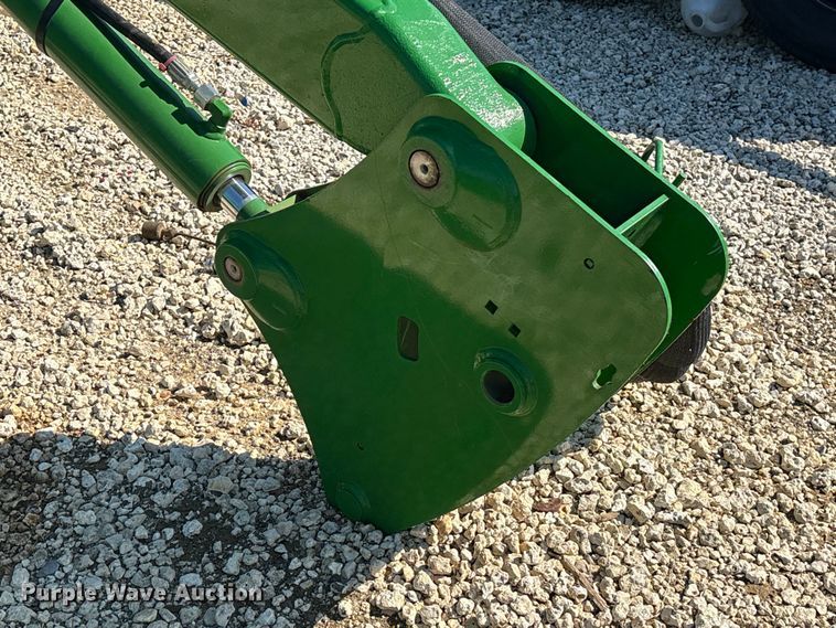 image for item YA3487 2022 John Deere 520M loader